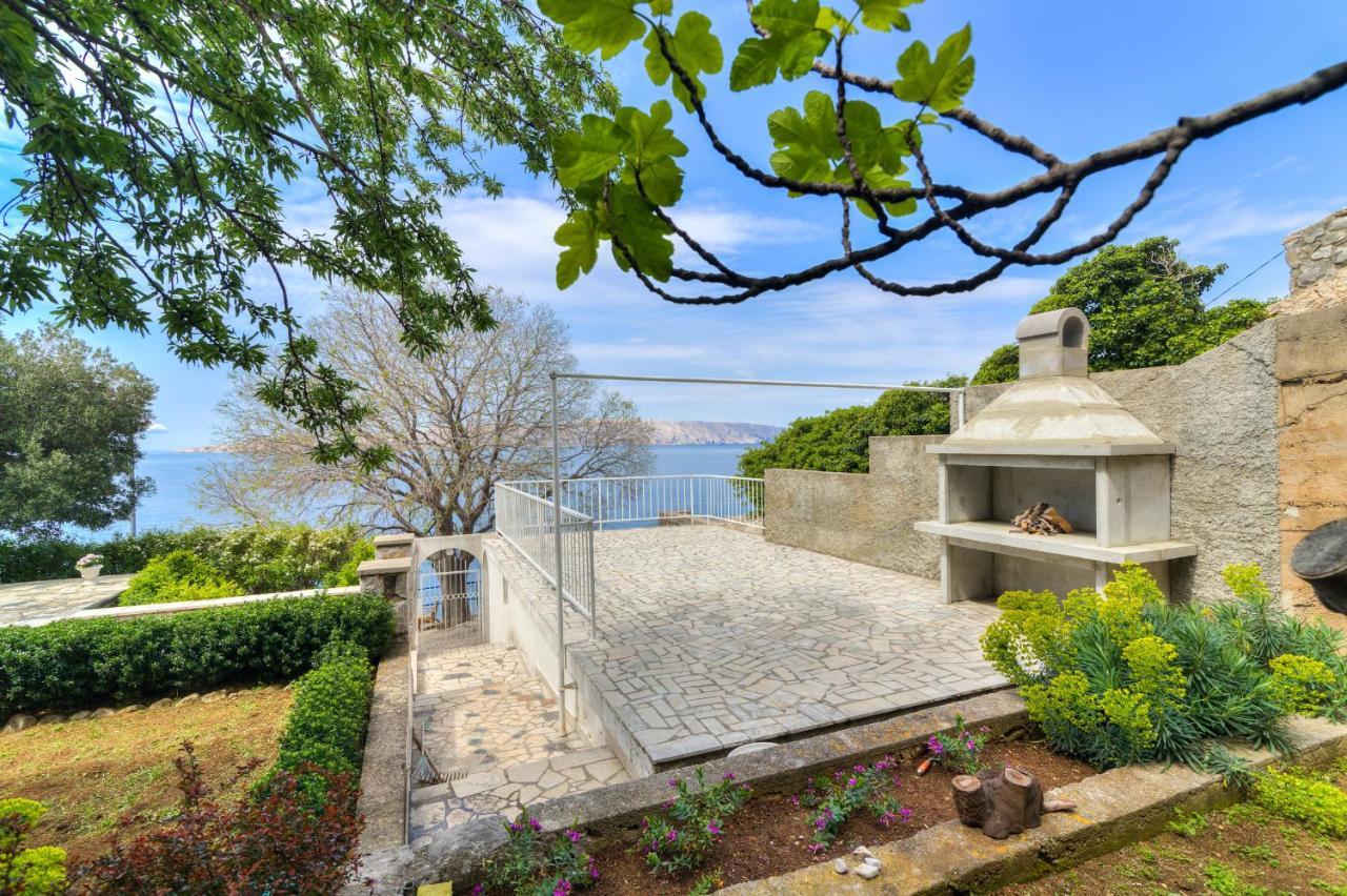 Apartments By The Beach Adela Senj Senj  Exterior foto