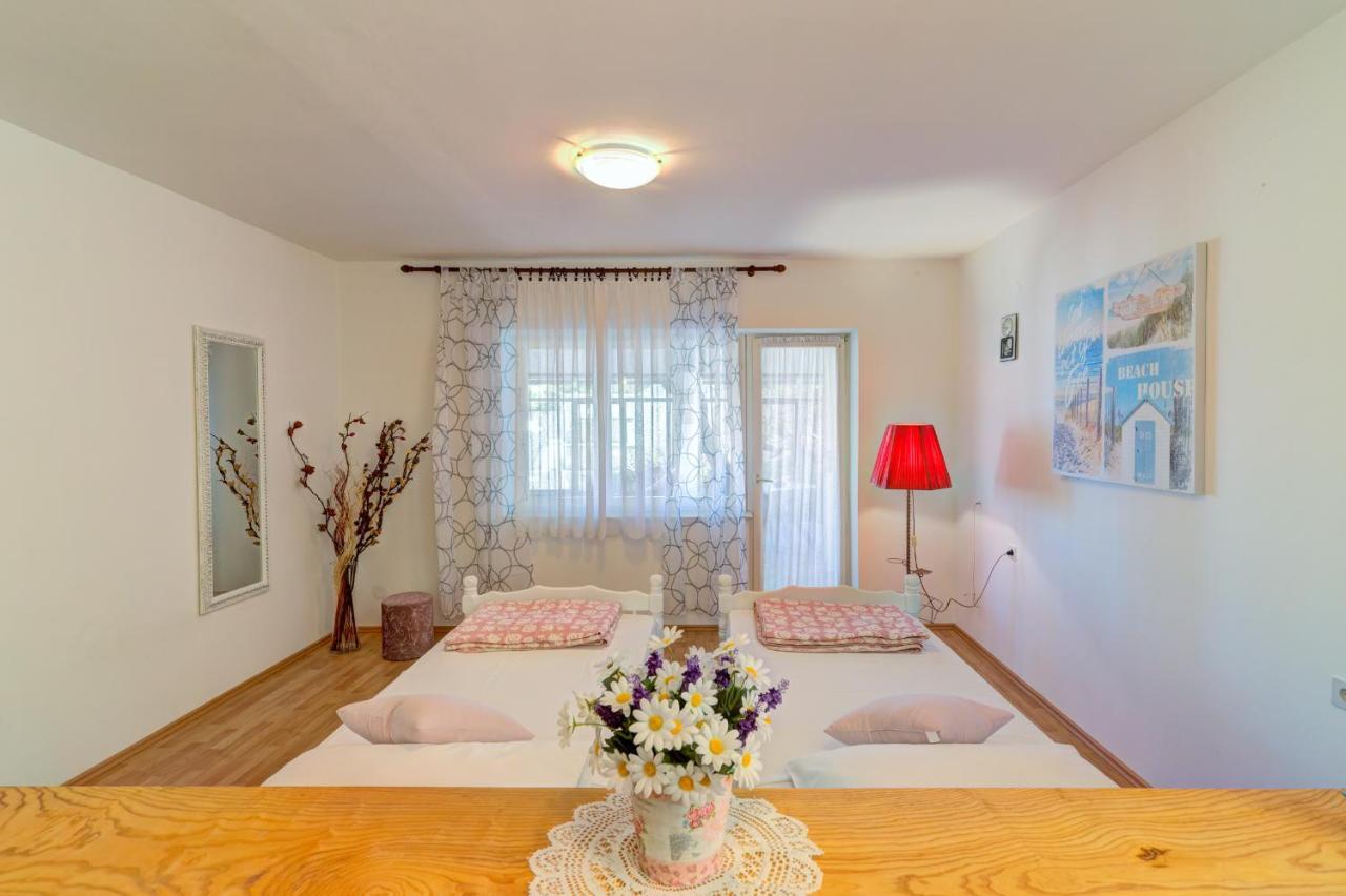 Apartments By The Beach Adela Senj Senj  Exterior foto