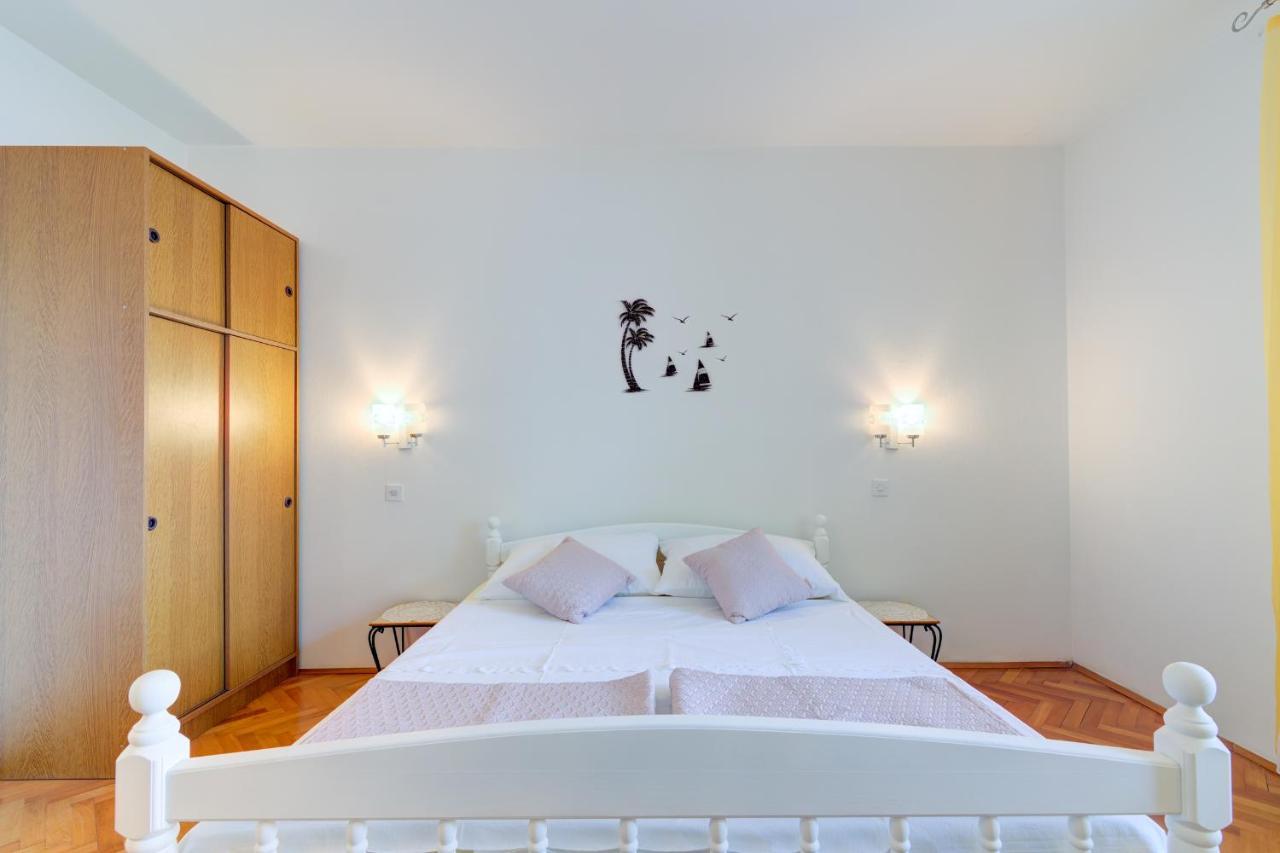 Apartments By The Beach Adela Senj Senj  Exterior foto