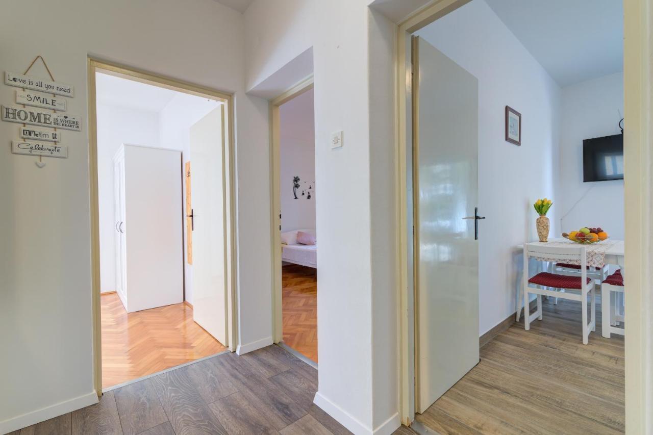 Apartments By The Beach Adela Senj Senj  Exterior foto